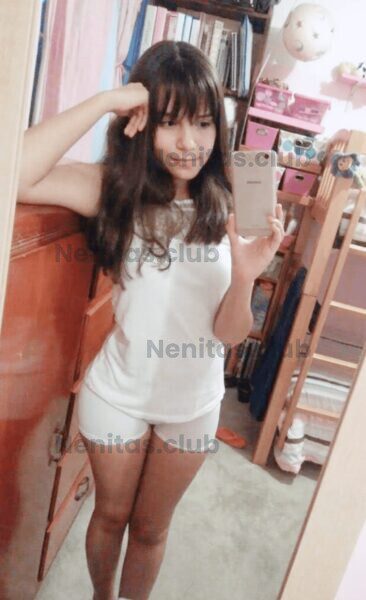 Paolita, Peruana 18 años. Oral natural y full anal. Mall del SUR