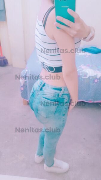 Luna,  Una chica con cuerpo y rostro de diosa deseosa de conocer caballeros educados