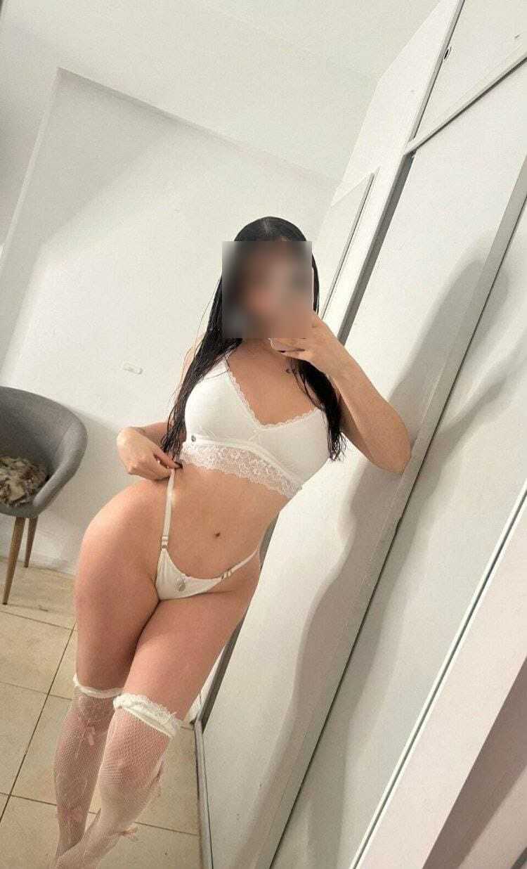 Lucero 969312375, Potona y tetona, garganta profunda y ninfomana traviesa. Soy independiente con departamento